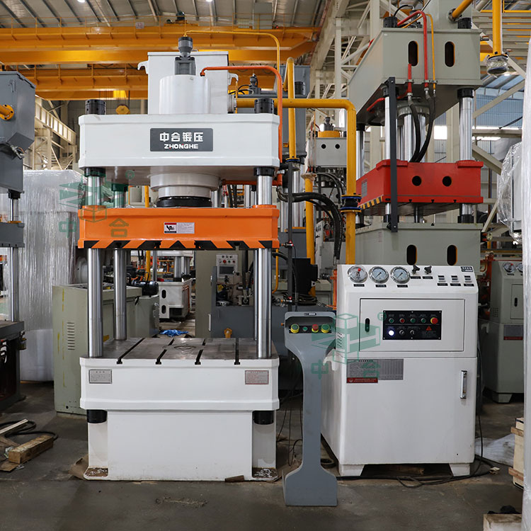 200噸四柱液壓機.jpg